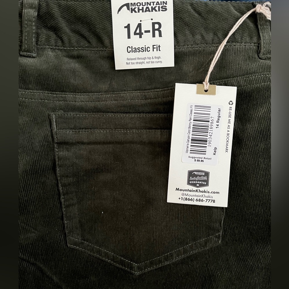 New Mountain Khaki green corduroy womens pants. Size 14regular. Asking $50